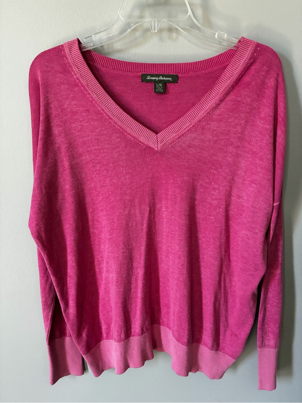 Tommy Bahama Pink Magenta V-Neck Lightweight Sweater Size L